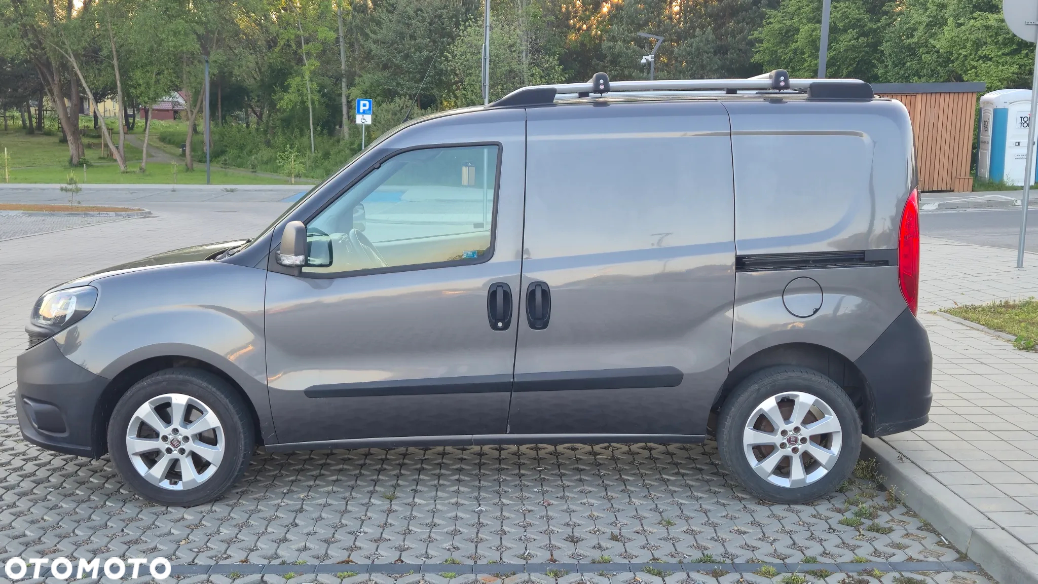 Fiat DOBLO - 7