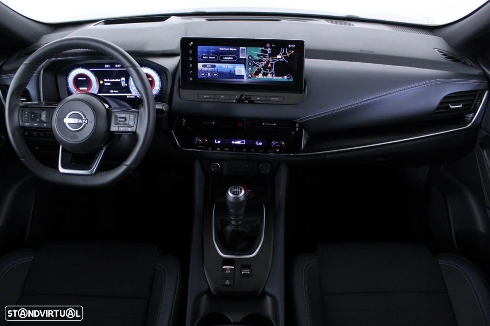 Nissan Qashqai 1.3 DIG-T Tekna SKY - 18