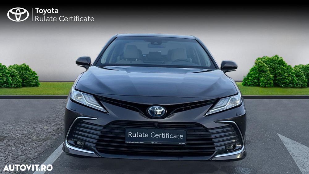 Toyota Camry 2.5 Hybrid Exclusive - 2