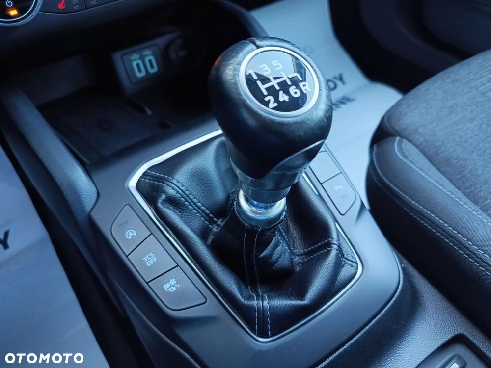 Ford Focus 1.0 EcoBoost Active - 30