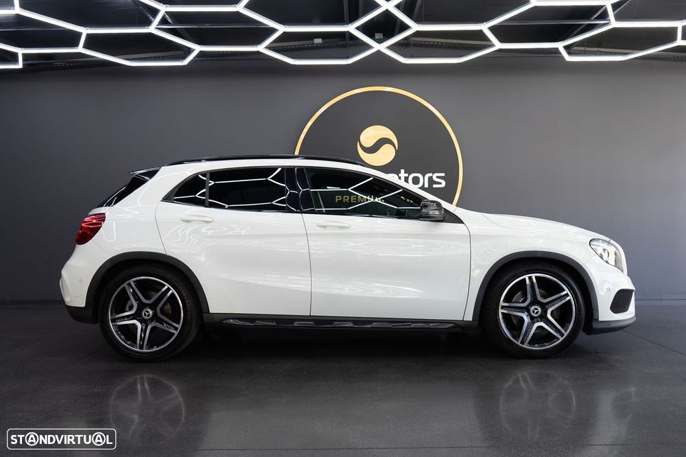 Mercedes-Benz GLA 220 d AMG Line - 2