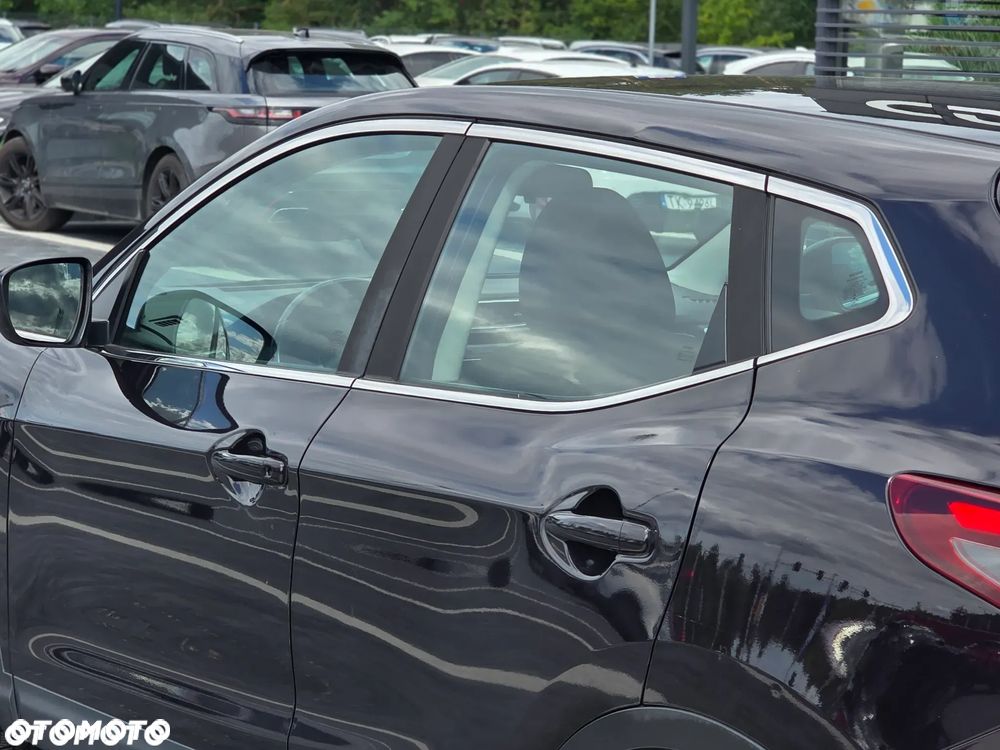 Nissan Qashqai 1.2 DIG-T Tekna EU6 - 11