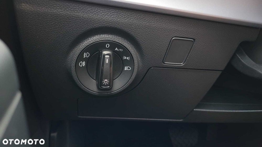 Seat Arona - 17