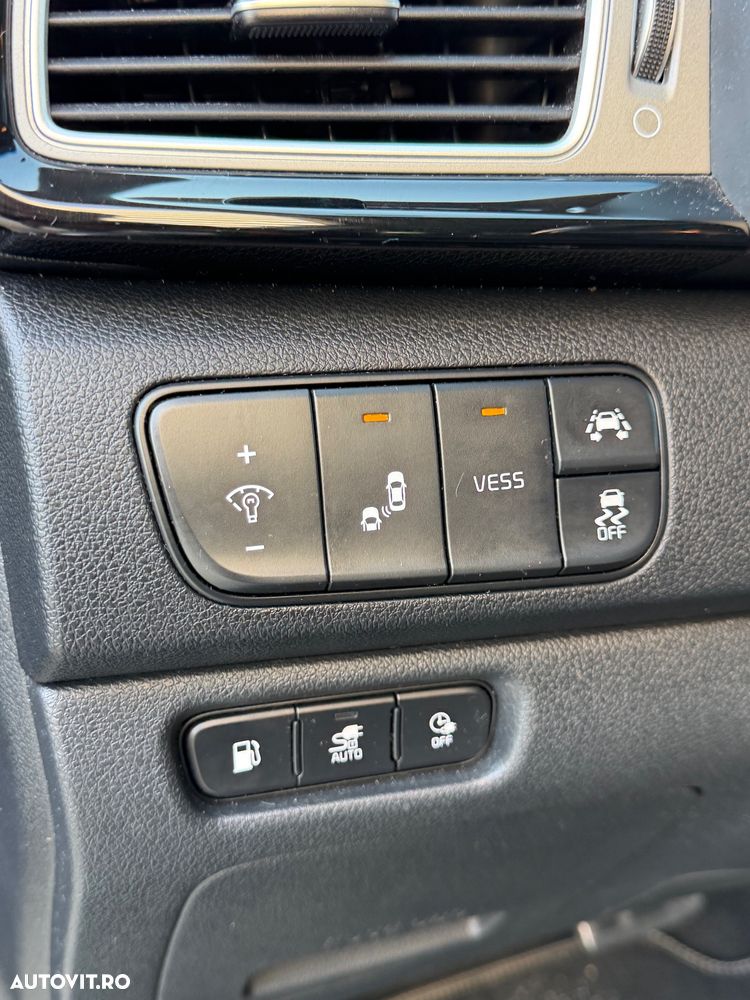 Kia Niro 1.6 GDI PHEV 2WD Aut. Spirit - 13