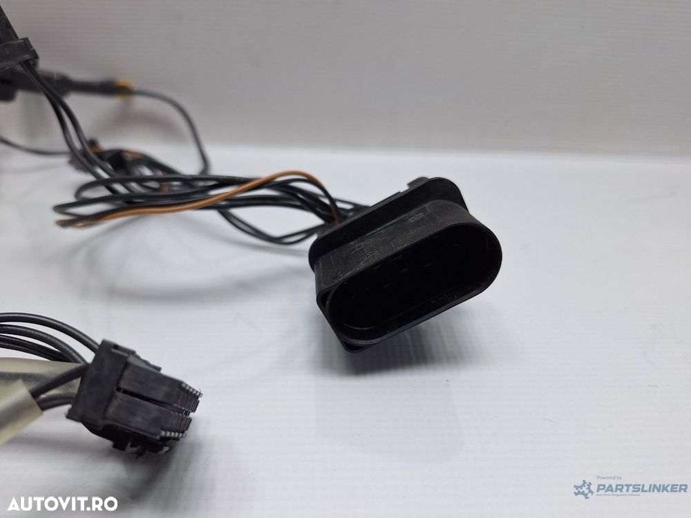 Instalatie electrica far dreapta VOLKSWAGEN PASSAT Variant 3C5 2005 - 2011 TDI BMP HELLA 16038000 3C0941753G , 3C0941953 - 2