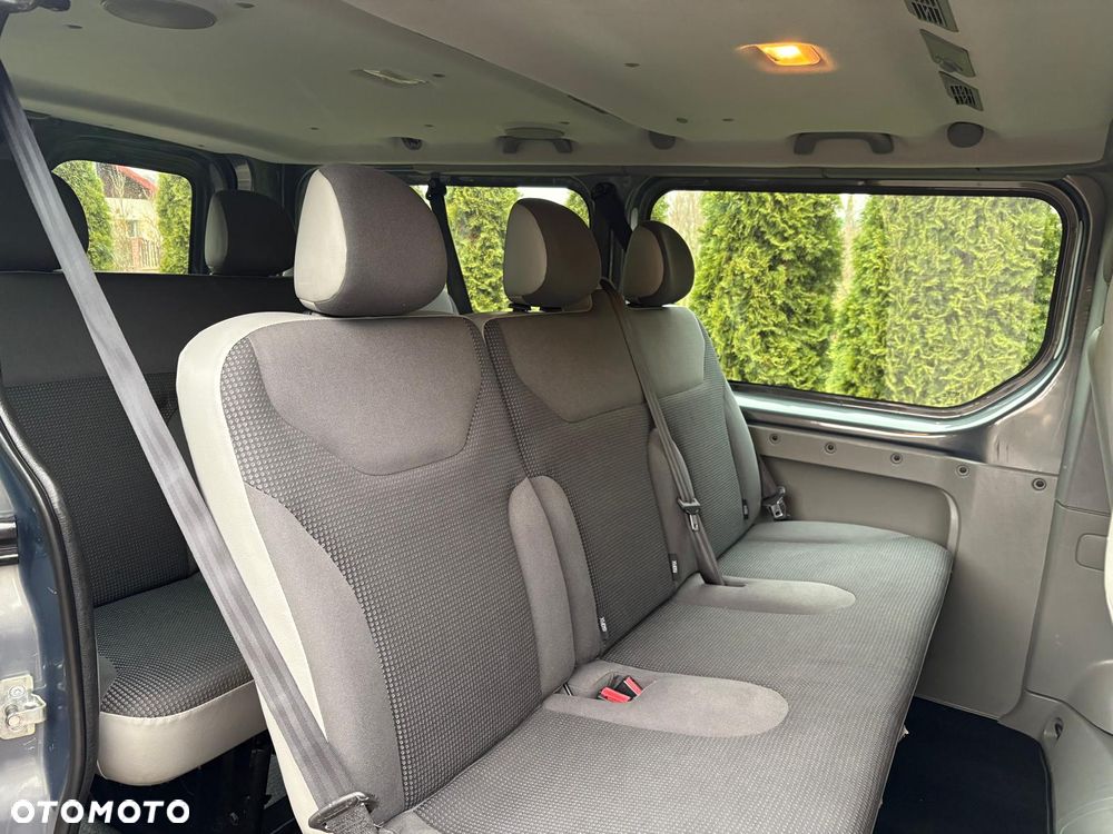 Opel Vivaro - 16