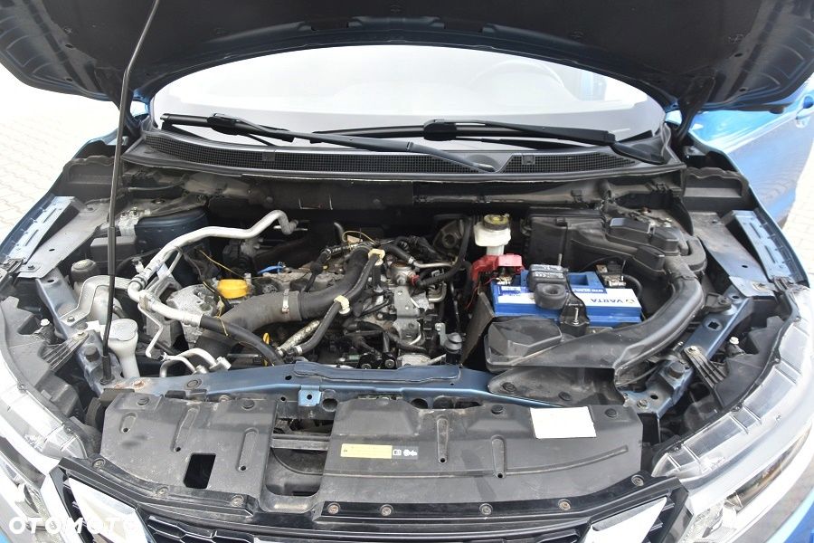 Nissan Qashqai 1.2 DIG-T Xtronic TEKNA - 25