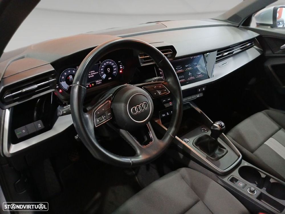 Audi A3 Sportback 30 TFSI Advanced - 13