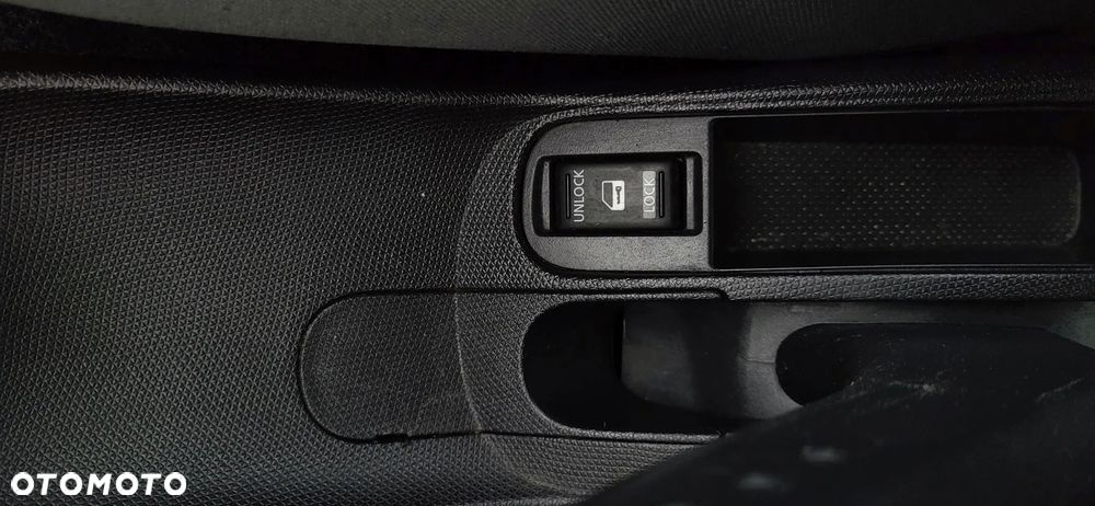 Nissan Micra 1.2 more - 26