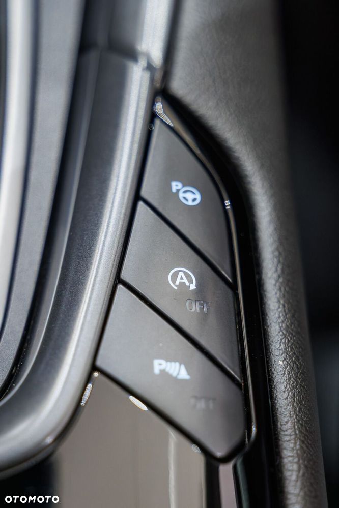 Ford Mondeo 2.0 TDCi Titanium PowerShift - 29