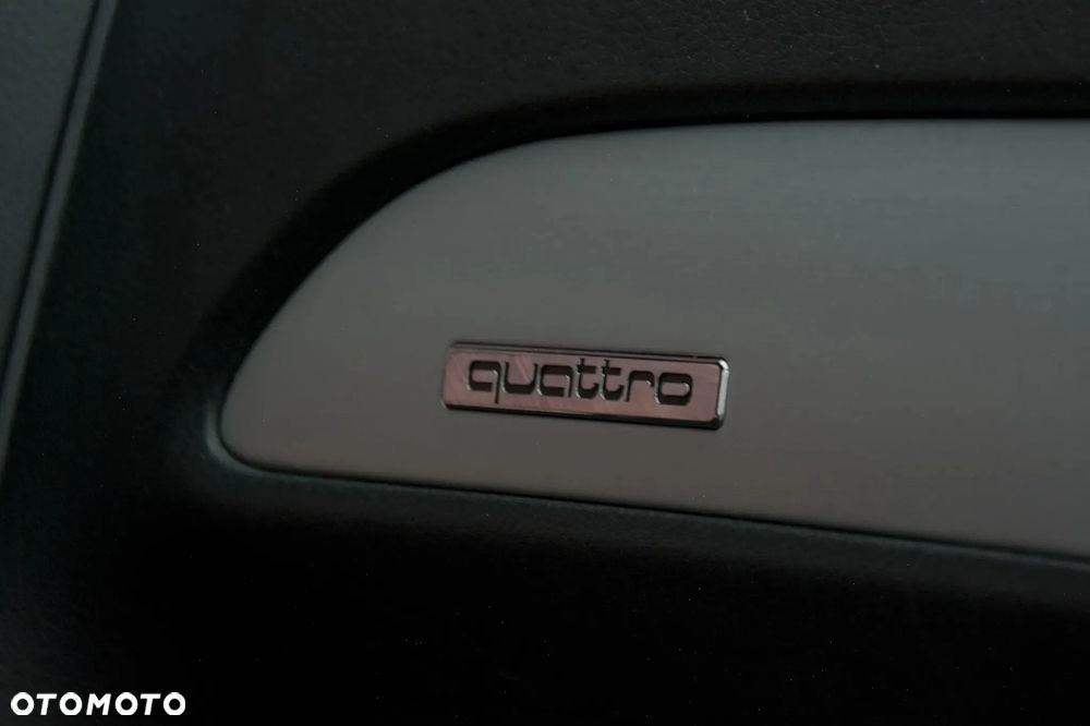 Audi A6 Avant 3.0 TDI tiptronic DPF quattro - 18