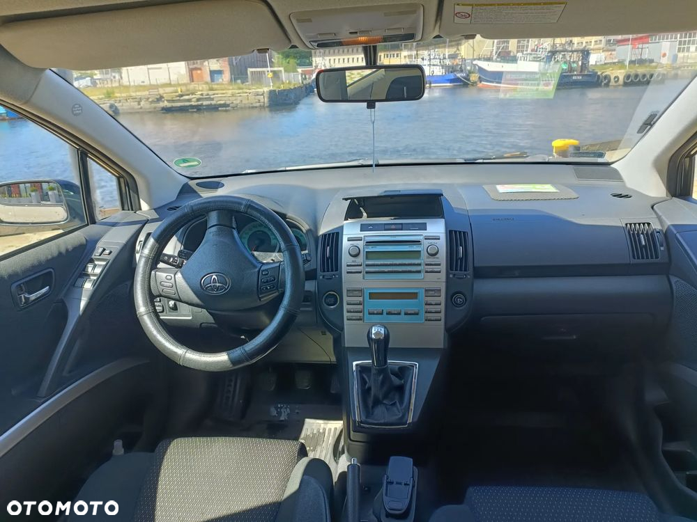 Toyota Corolla Verso 1.6 - 3