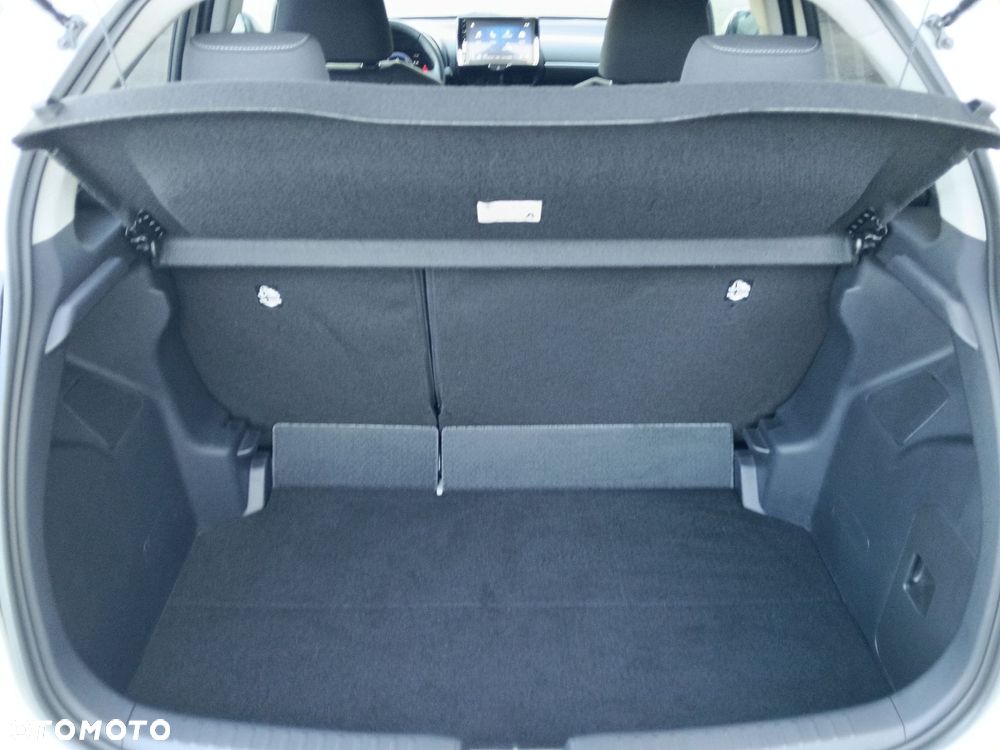 Toyota Yaris Hybrid 1.5 Style - 12