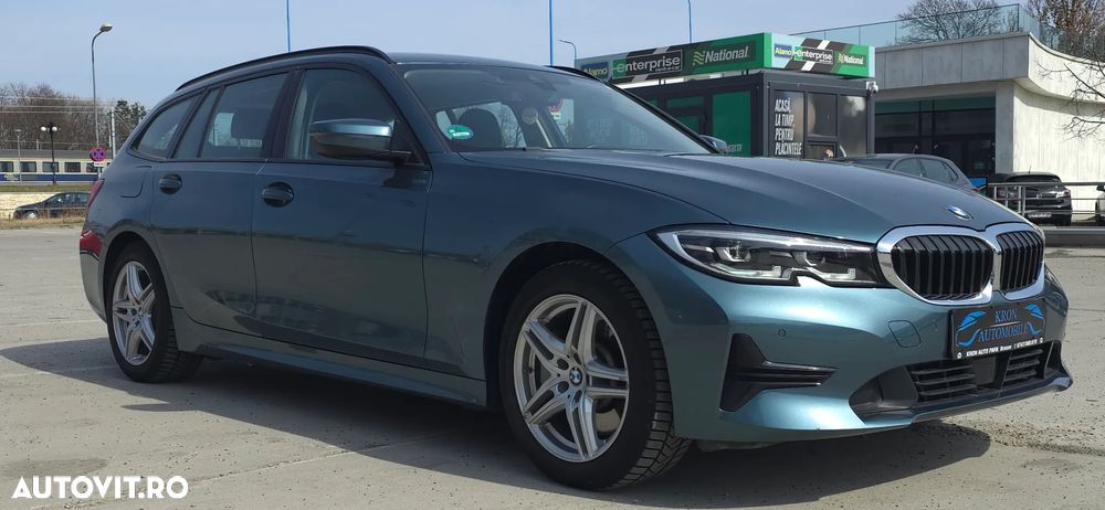 BMW Seria 3 330e Aut. Advantage - 26