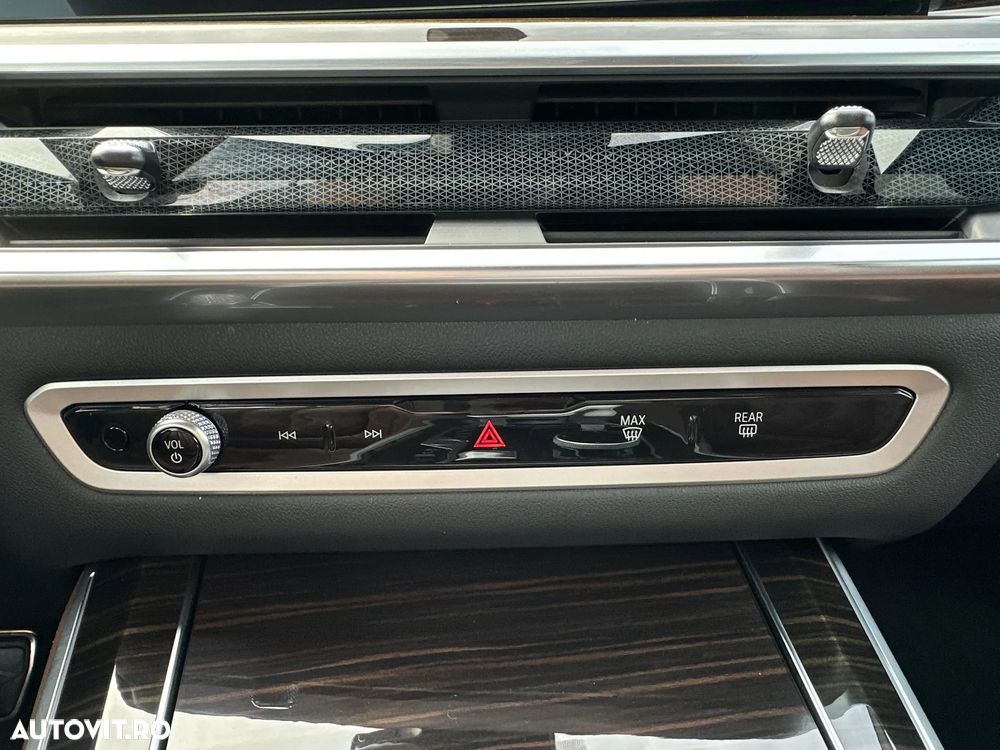 BMW X5 xDrive50e - 18