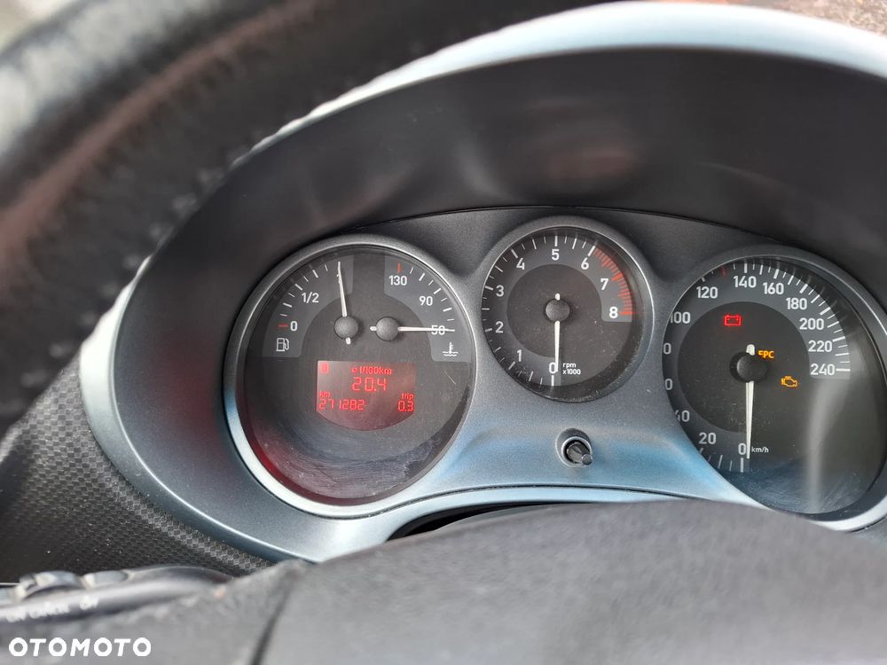 Seat Leon 1.6 Reference - 3