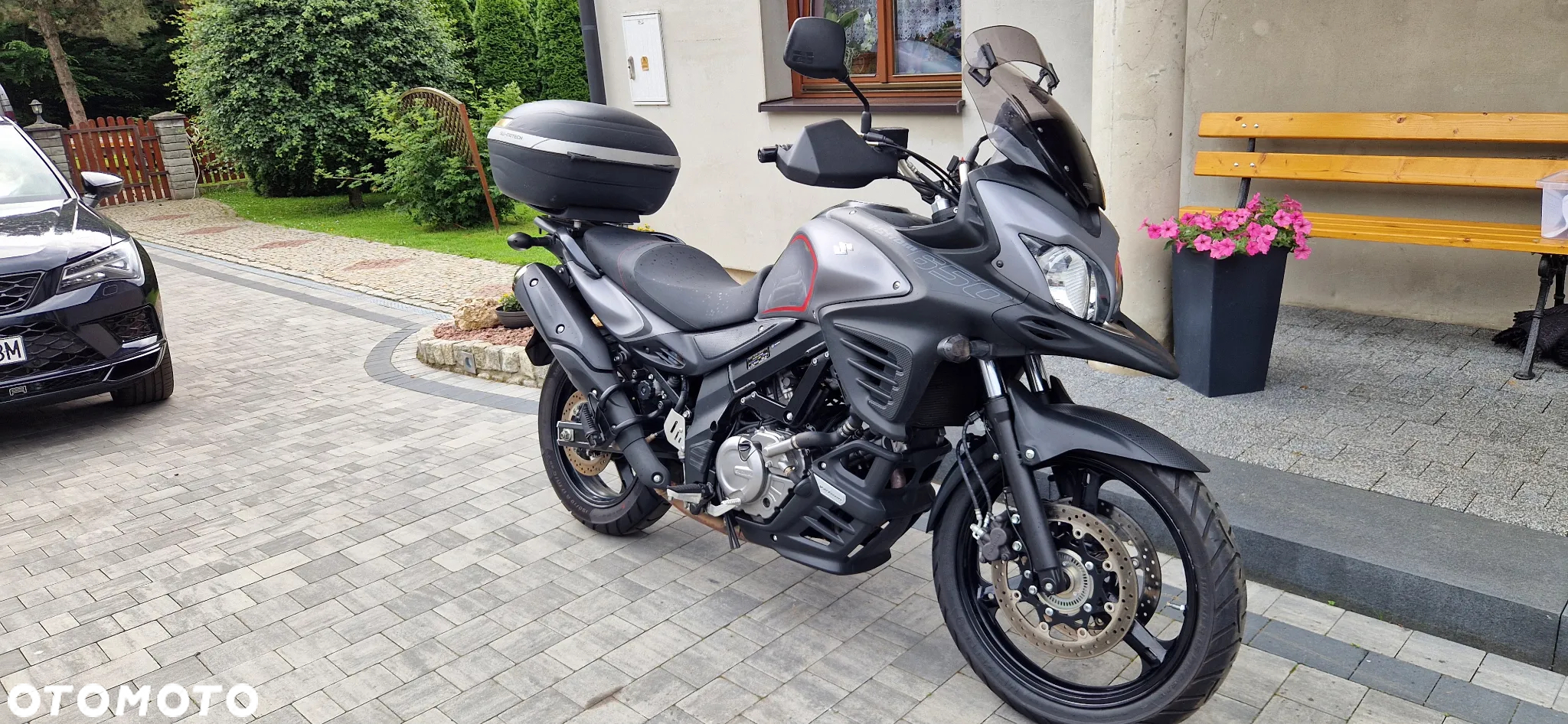 Suzuki V-STROM - 7