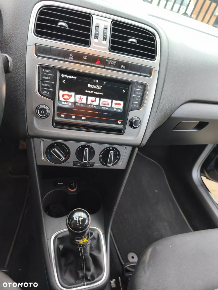 Volkswagen Polo 1.4 TDI Lounge - 8