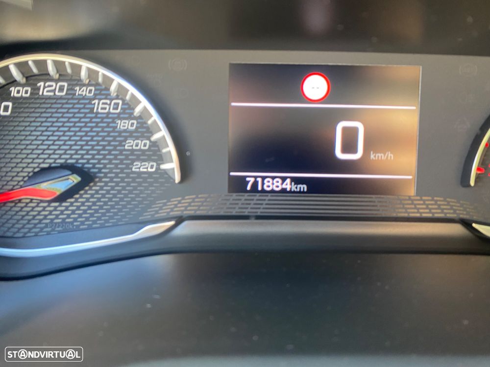 Peugeot 208 1.2 PureTech Active Pack - 11