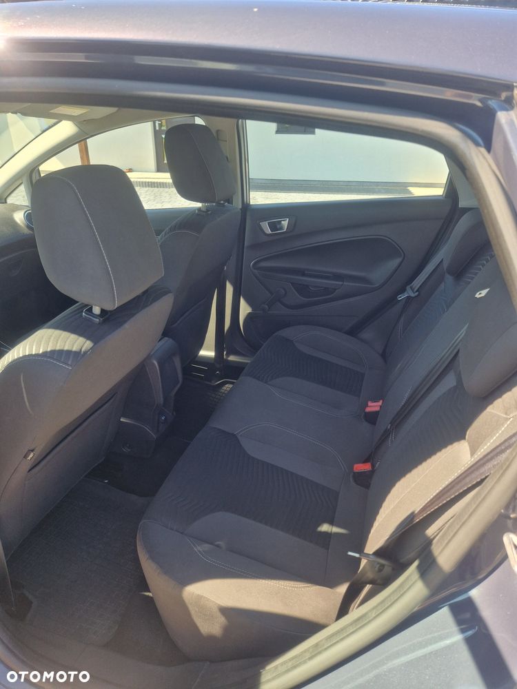 Ford Fiesta - 5