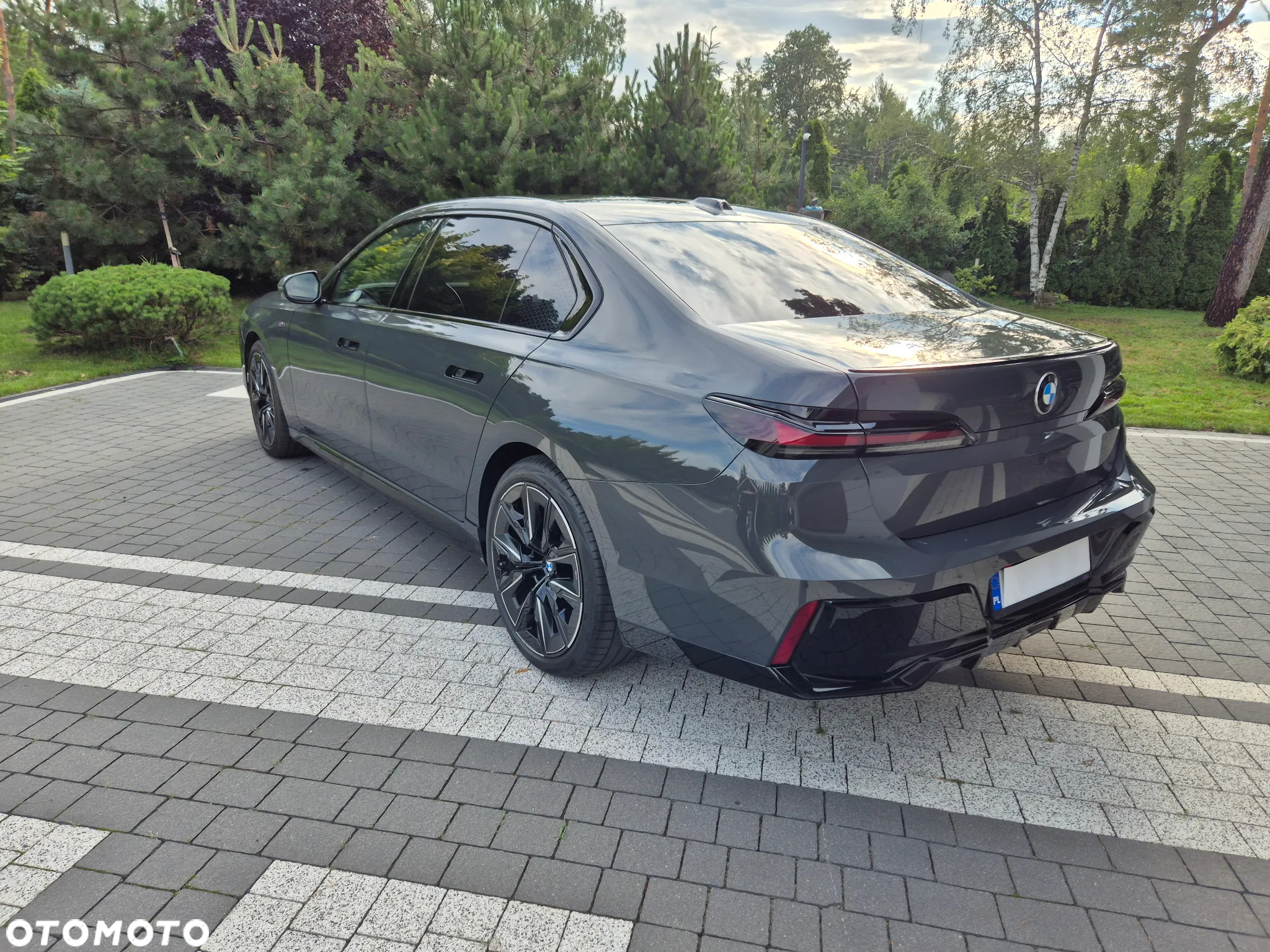 BMW Seria 7 740d xDrive - 12