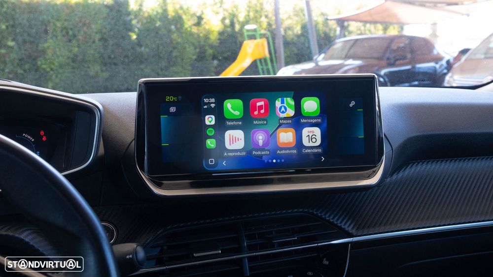 Peugeot e-2008 Allure - 7