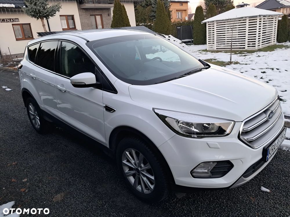 Ford Kuga 1.5 EcoBoost 2x4 Trend - 9