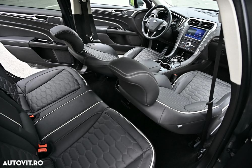 Ford Mondeo 2.0 EcoBlue Aut. VIGNALE - 10
