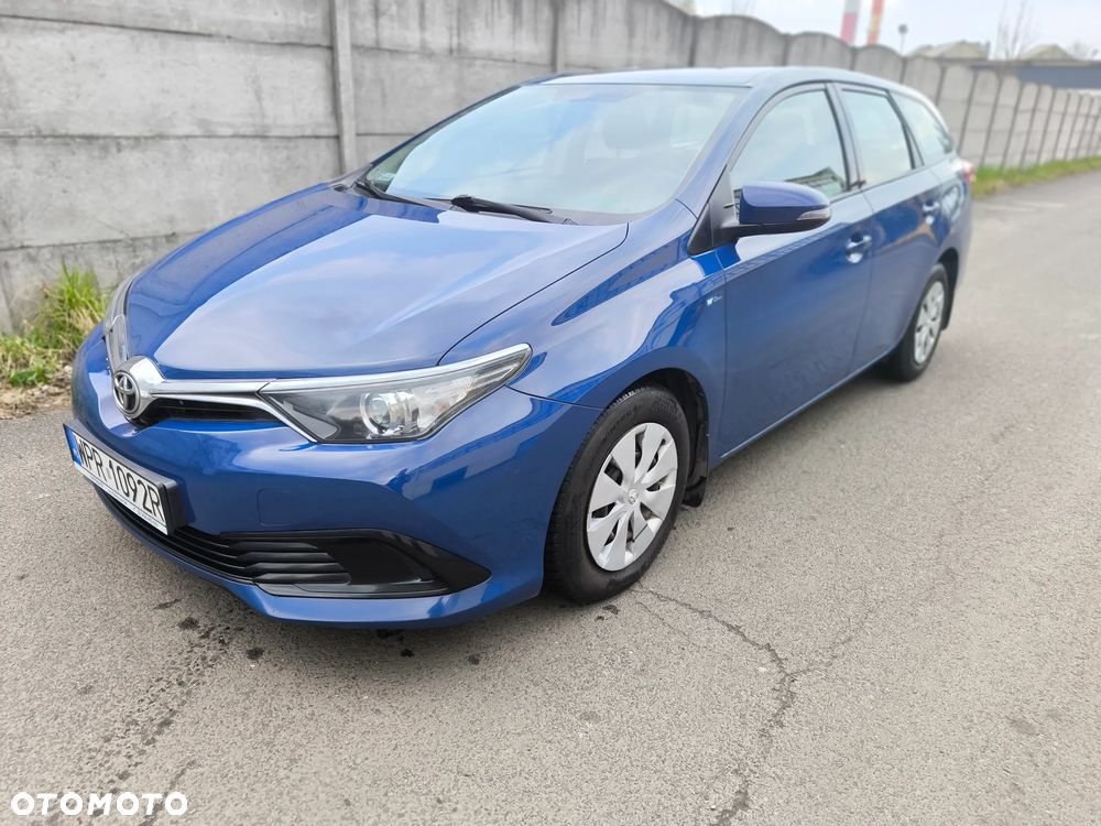 Toyota Auris 1.4 D-4D Active - 1