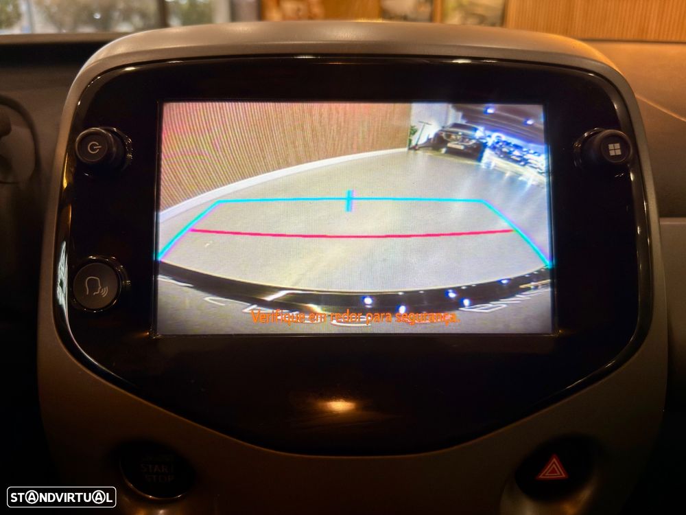 Toyota Aygo 1.0 X-Play Plus MM - 7