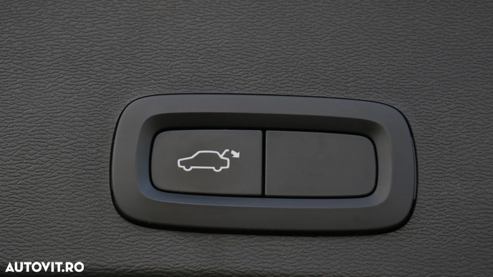 Volvo XC 40 T5 Twin Engine DKG Inscription - 37