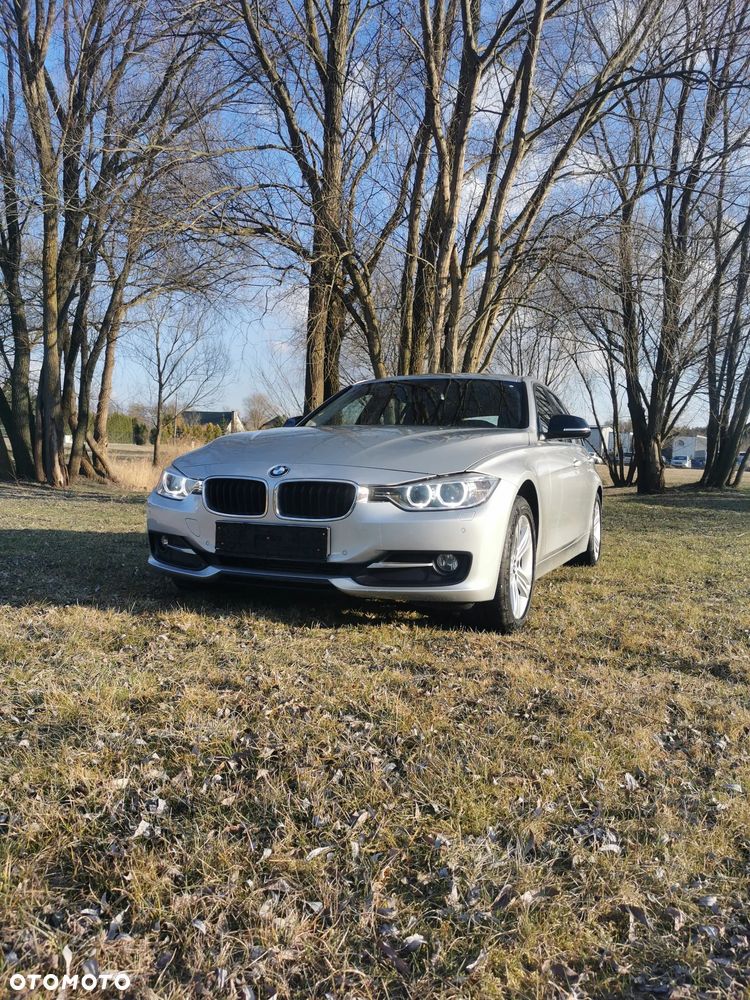 BMW Seria 3 320d xDrive - 3