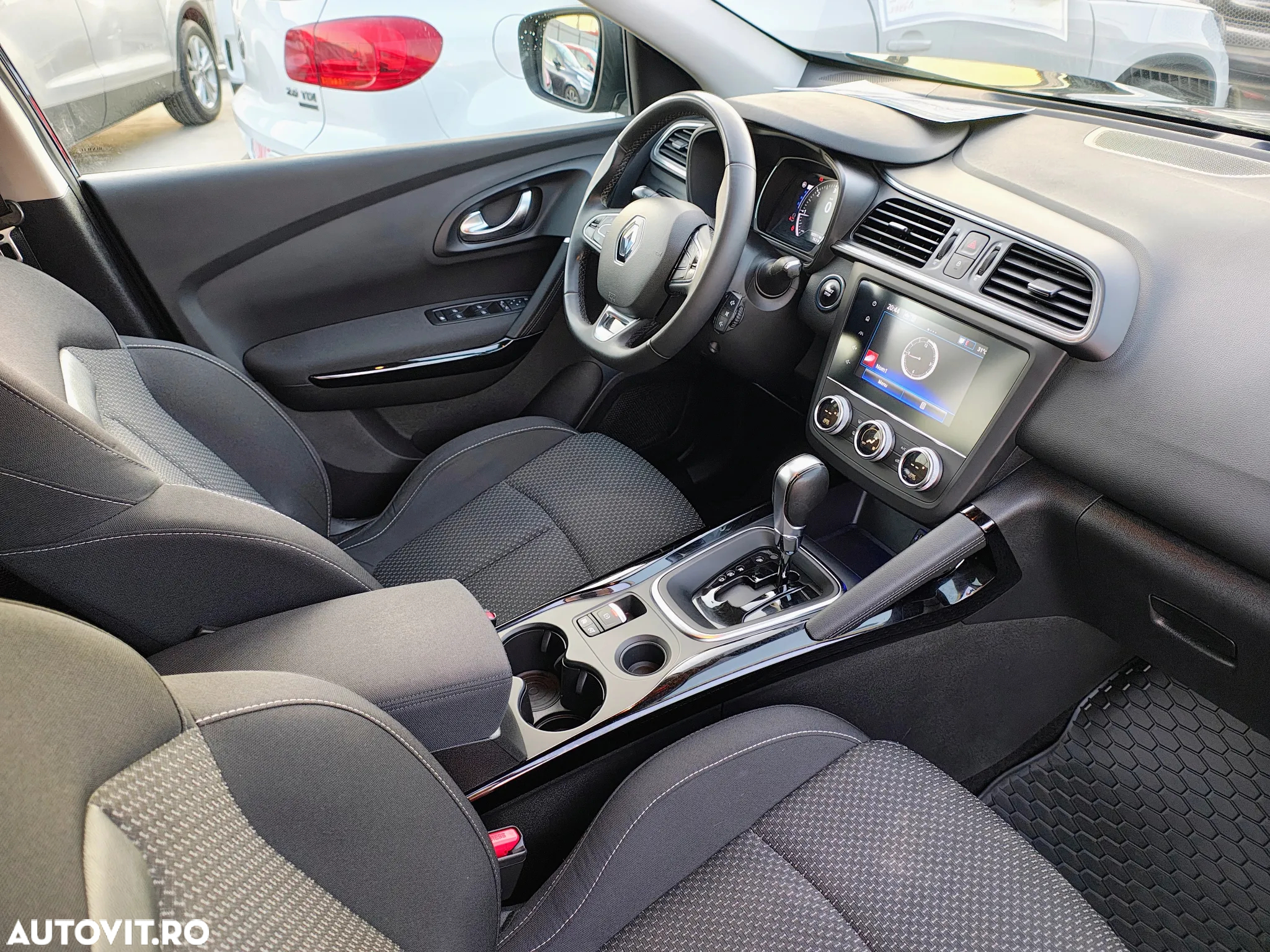 Renault Kadjar BLUE dCi 115 EDC BUSINESS EDITION - 8