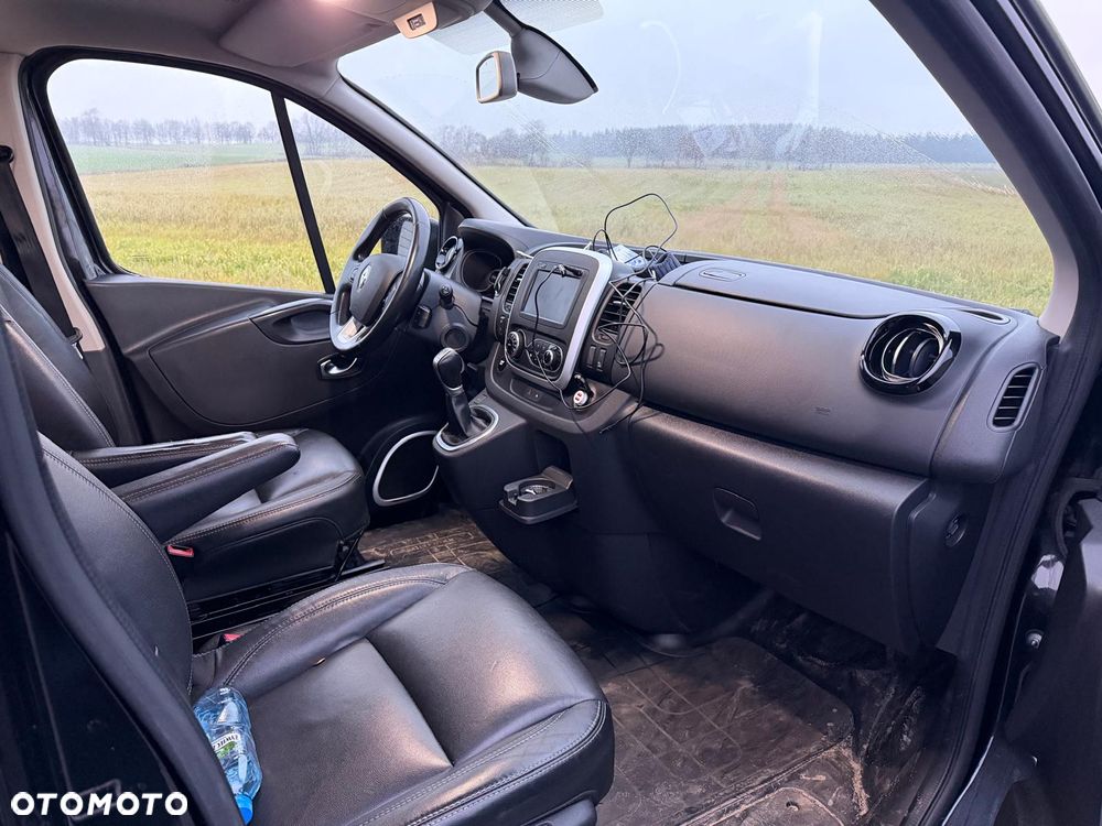 Renault Trafic 2.0 dCi - 7