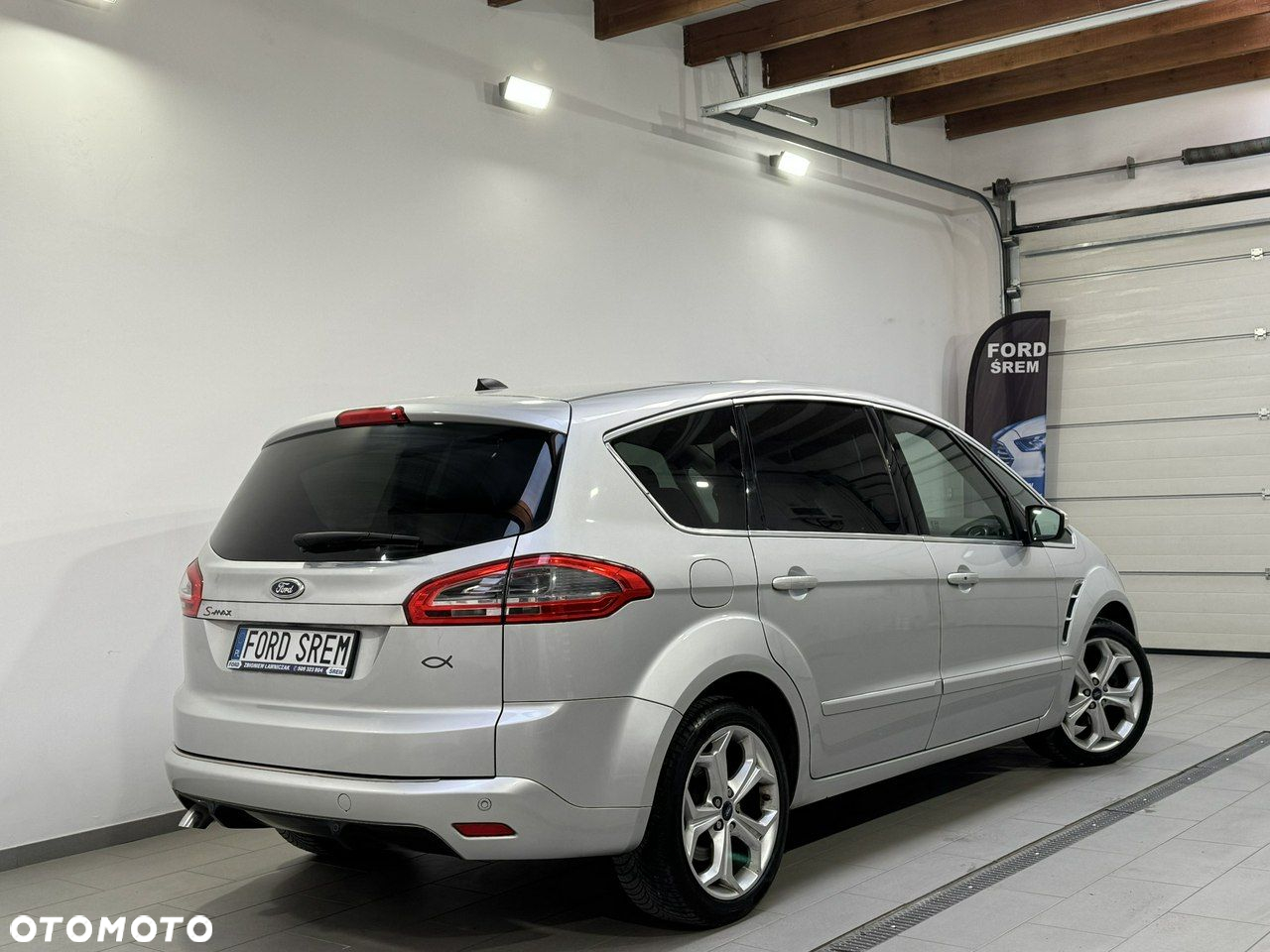 Ford S-Max 2.0 TDCi DPF Titanium X - 6