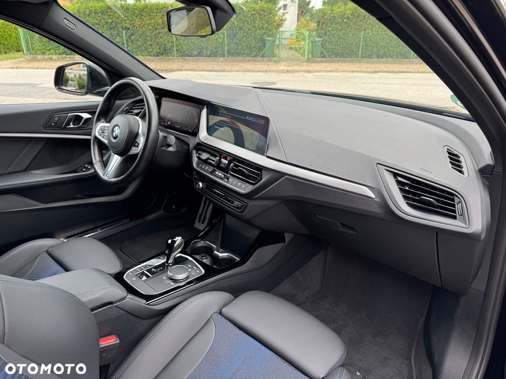 BMW Seria 1 120d M Sport - 22