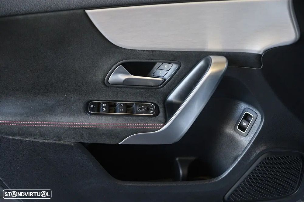 Mercedes-Benz A 180 Limousine d AMG Line Aut. - 26