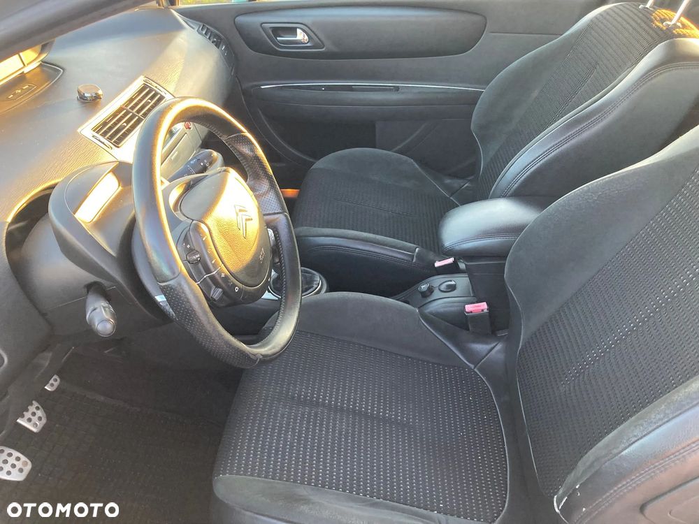 Citroën C4 2.0 16V VTR Pack - 9