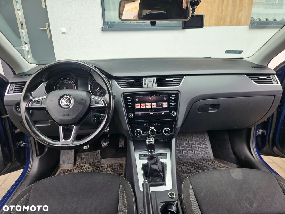 Skoda Octavia 1.4 TSI Ambition - 14