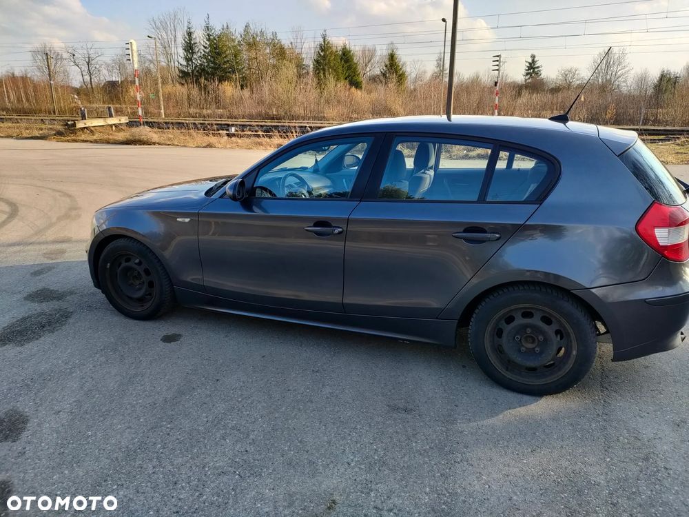 BMW Seria 1 - 2