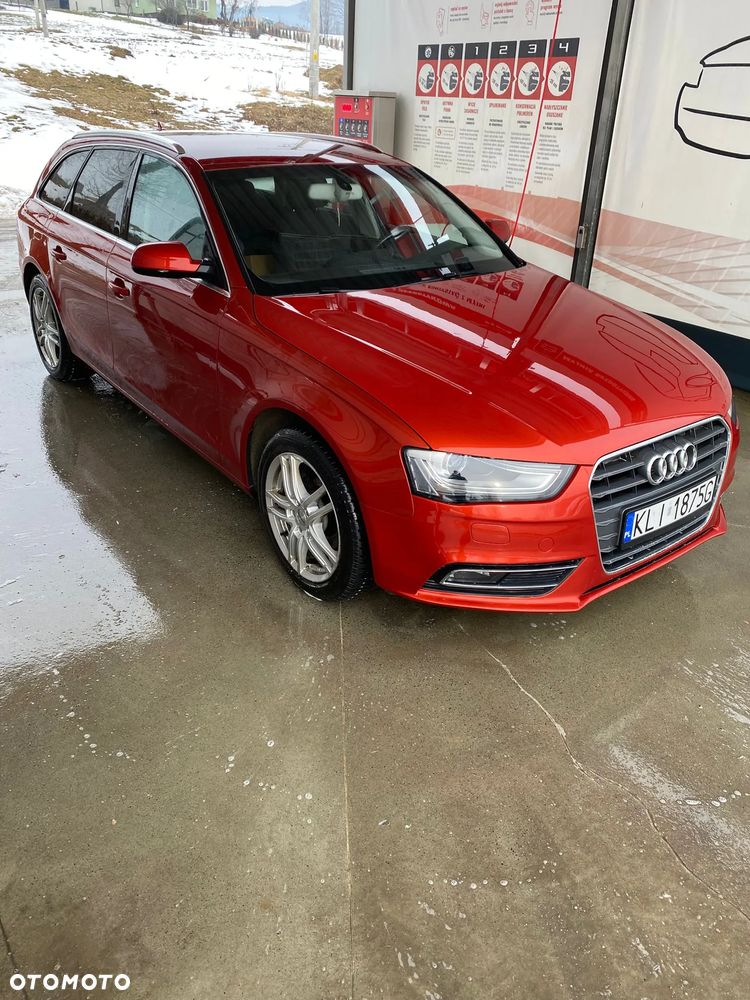 Audi A4 Avant 2.0 TDI DPF Ambiente - 1