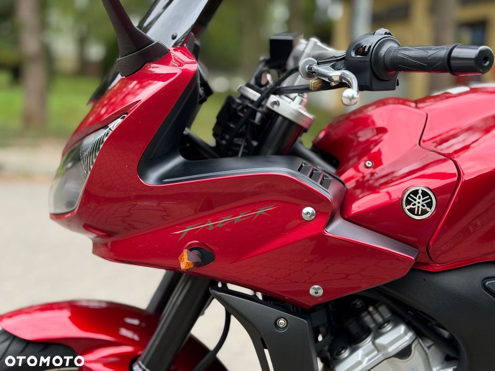 Yamaha FZ - 14