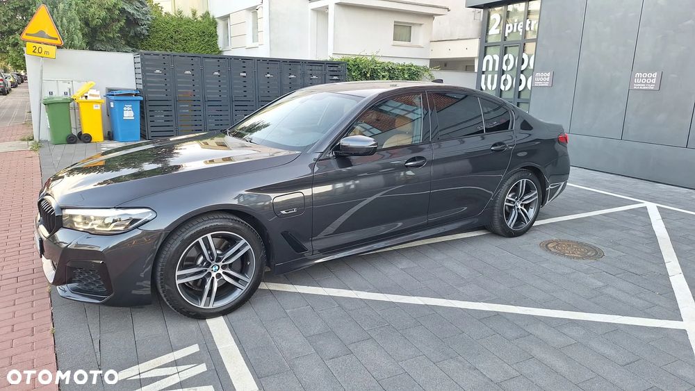 BMW Seria 5 520e M Sport sport - 3