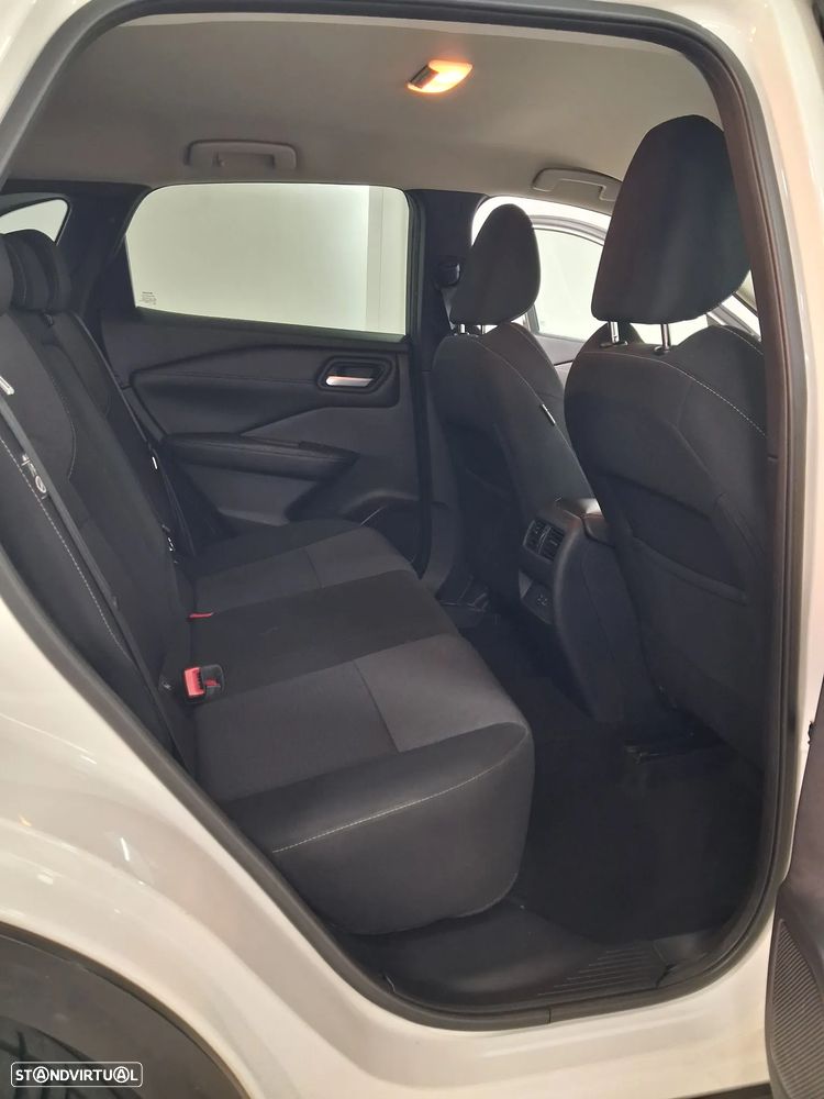 Nissan Qashqai 1.3 DIG-T N-Connecta LED Xtronic - 12
