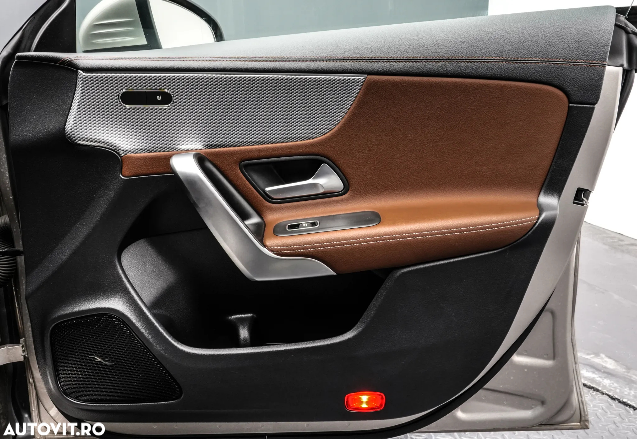 Mercedes-Benz CLA - 25
