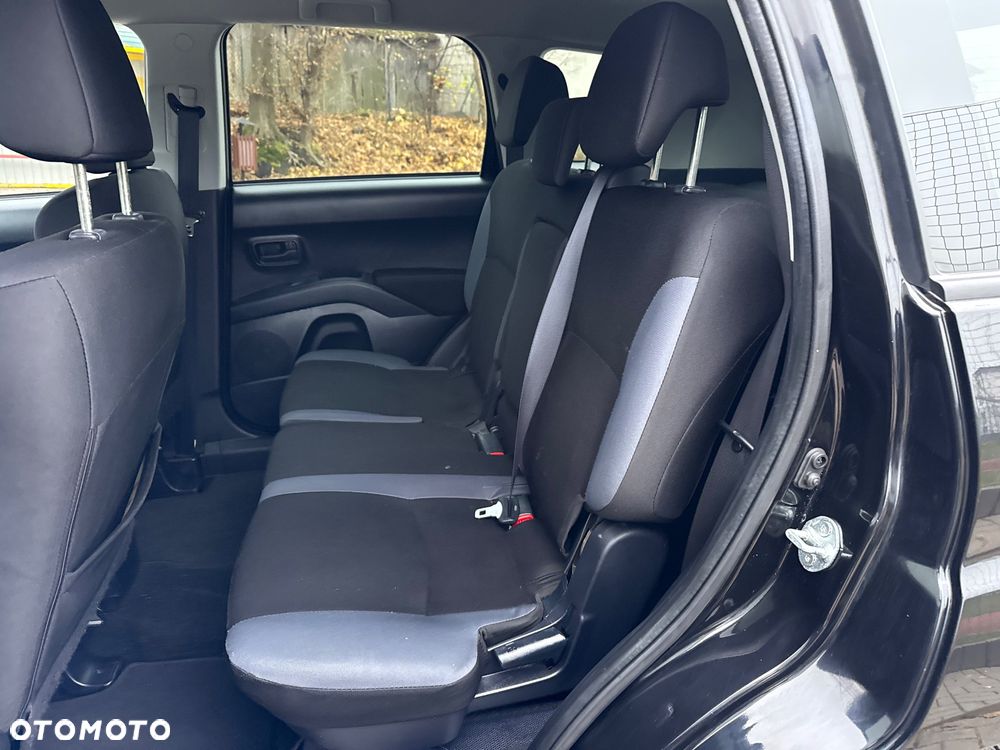 Peugeot 4007 5-Sitzer Sport - 13