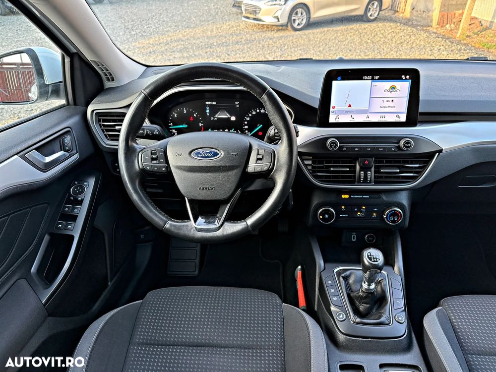 Ford Focus 1.5 EcoBlue Start-Stopp-System COOL&CONNECT DESIGN - 10