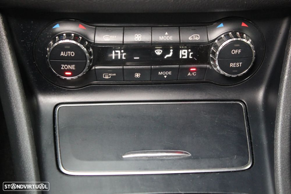 Mercedes-Benz CLA 200 d 7G-DCT AMG Line - 18