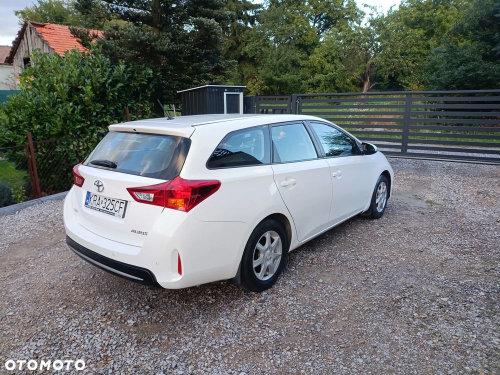 Toyota Auris 1.4 D-4D Life - 4