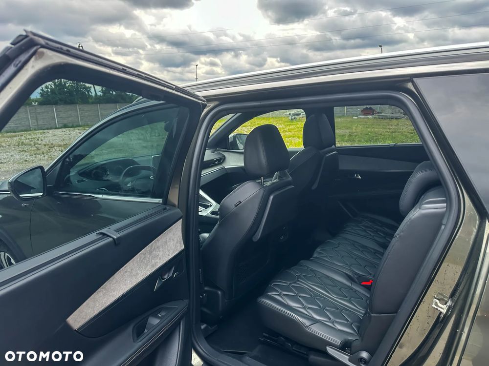 Peugeot 5008 2.0 BlueHDI GT S&S EAT8 - 19
